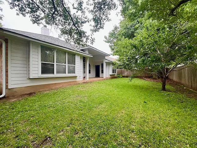2323 Little Elm Trl — Photo 18