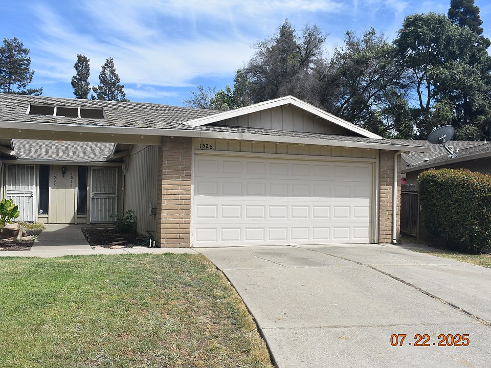 1526 Silver Creek Circle, Stockton, CA 95207