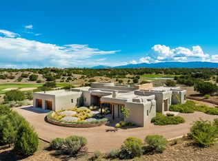 26 Amberwood Loop, Santa Fe, NM 87506