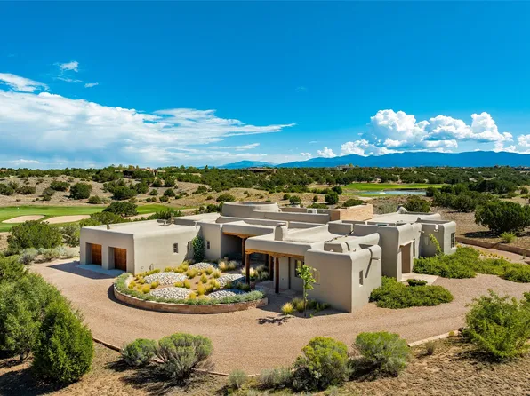 26 Amberwood Loop, Santa Fe, NM 87506