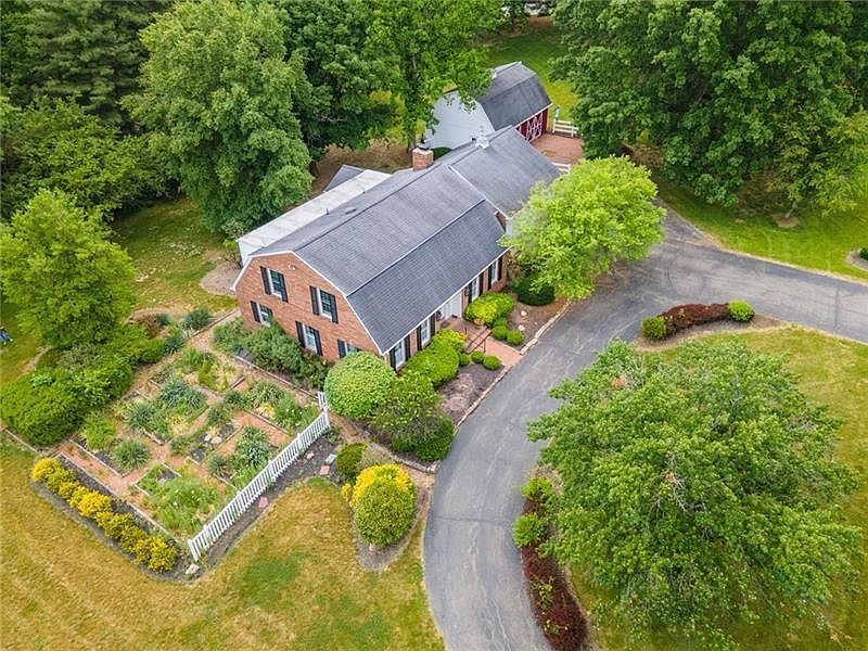 222 Hickory Hill Dr, Volant, PA 16156 MLS 1613339 Zillow