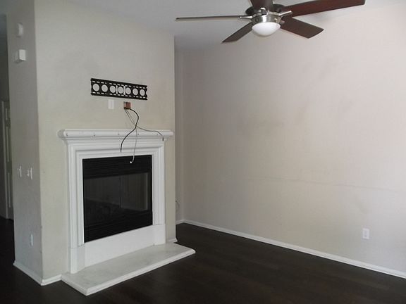 3rd image of 1506 Florence Ct