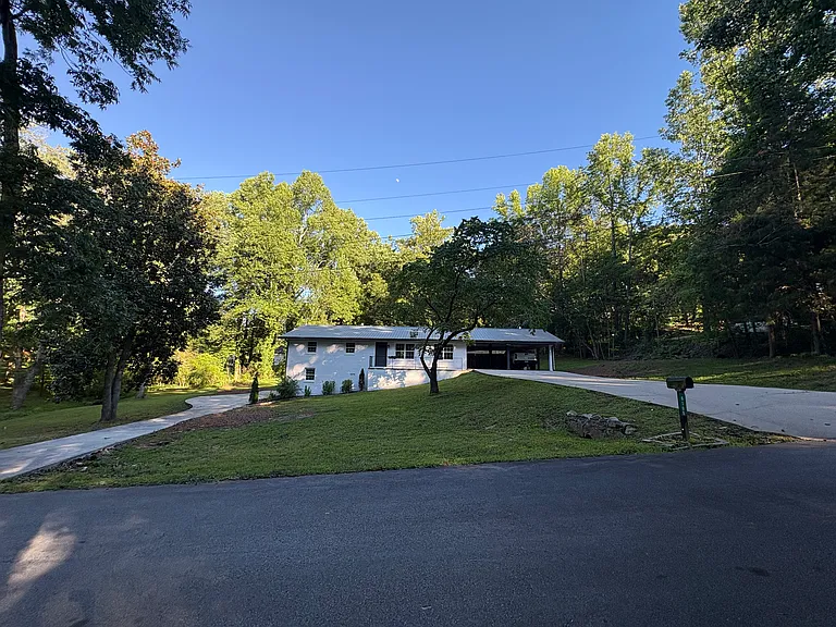 6108 Carter St — Photo 20