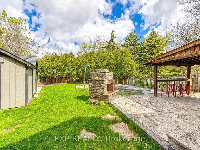 1225 Hedgestone Cres — Photo 42