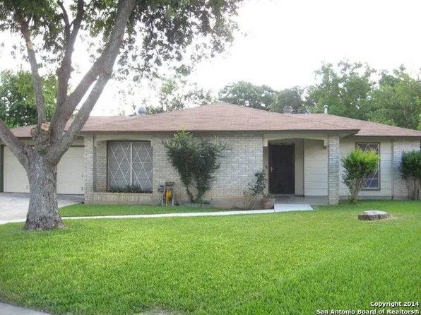 710 Meadow Side Dr, San Antonio, TX 78227