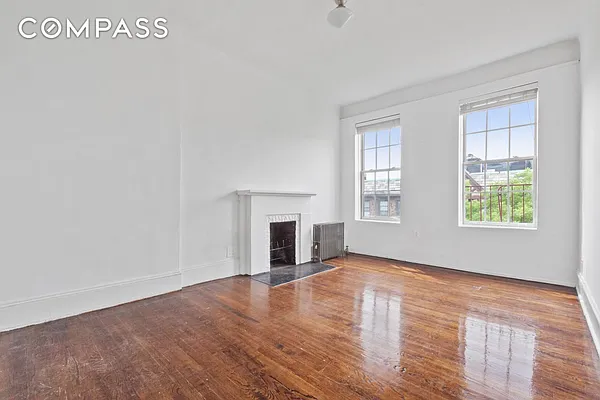 Rented by Compass | media 24