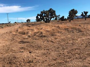 9234 Arrowhead Rd, Phelan, CA 92371