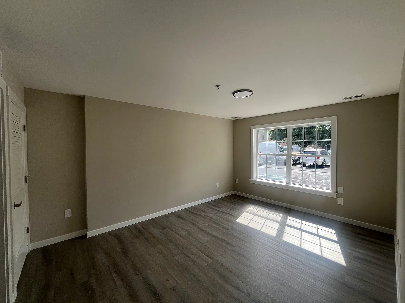 Hilton Gardens, LLC — Photo 4