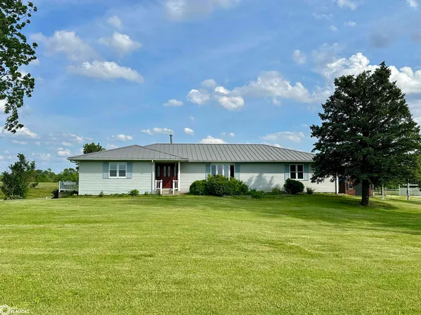 852 Macomb Rd, Abingdon, IL 61410