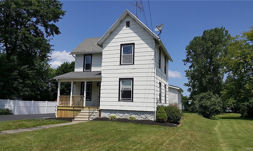 1st image of 8433 East Ave