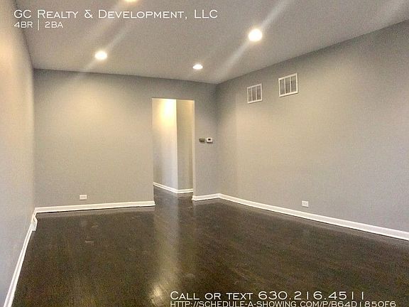 3rd image of 722 E 158th St