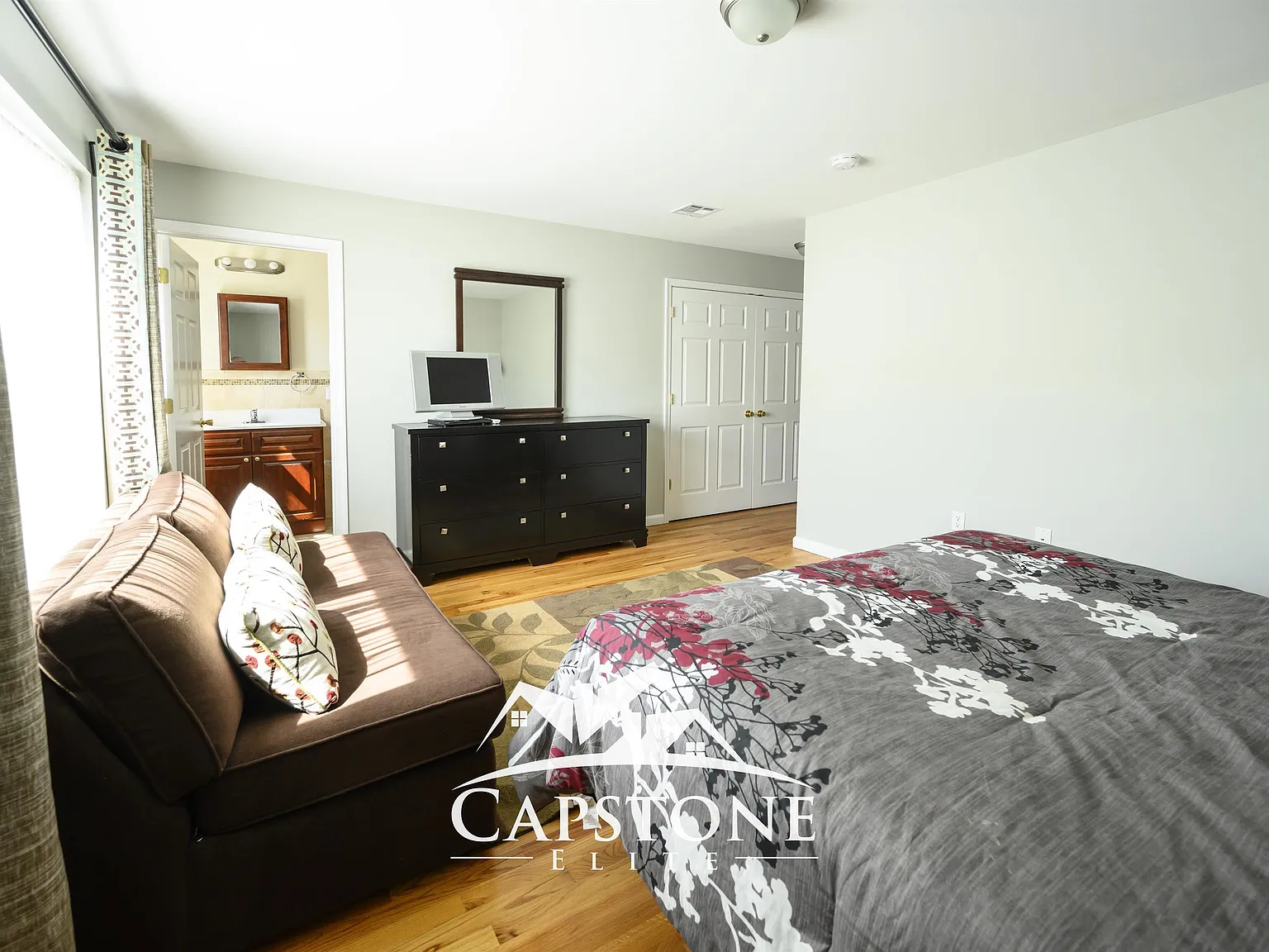 255-257 New Jersey Railroad Ave (IB | T — Photo 4