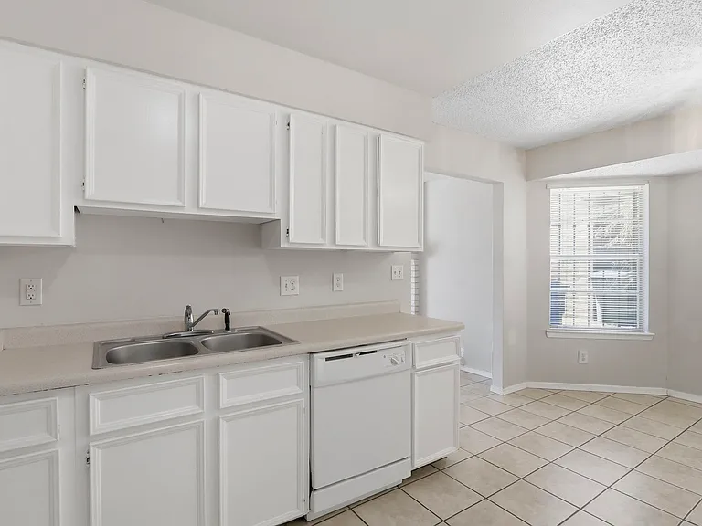 2918 E Glen Dr #B — Photo 12