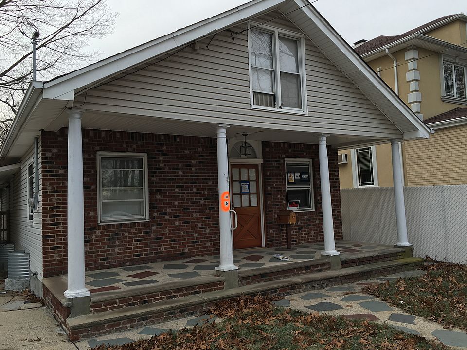 1st image of 402 Lincoln Ave