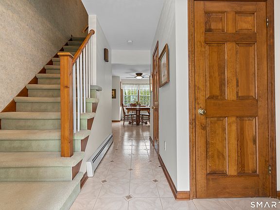 4th image of 36 Stoneybrook Road