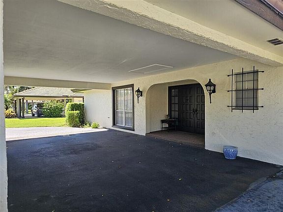 2nd image of 429 Pine Villa Drive #429