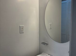 244 S 11th St APT C, Philadelphia, PA 19107