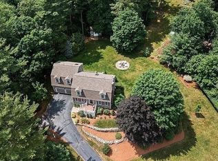 4 Whites Pond Dr, Norfolk, MA 02056