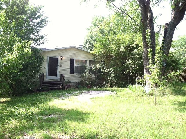 1st image of 1125 Valley Dr