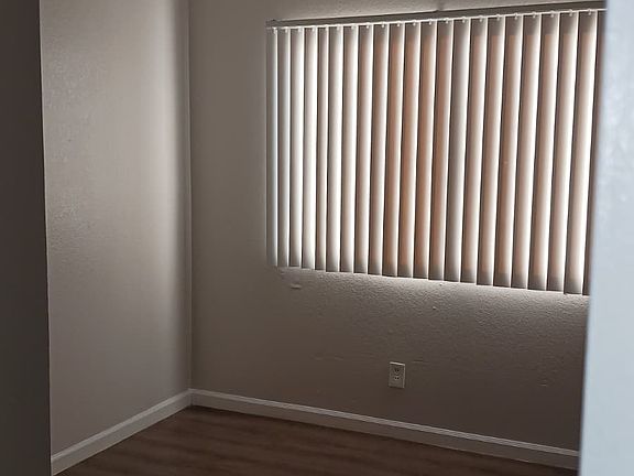 4th image of 5001 W Wilson St #134