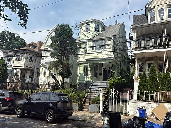 2nd image of 55-57 Seymour Ave