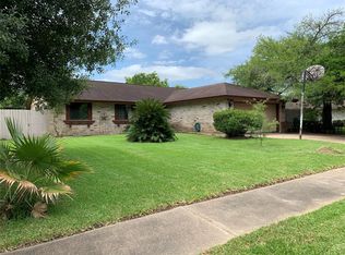 8410 Gulf Tree Ln, Houston, TX 77075