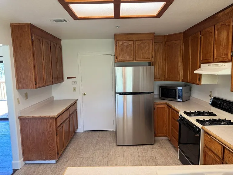 7420 Clement Rd — Photo 28