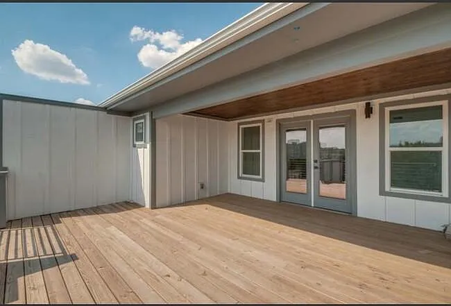 1024A Argyle Ave — Photo 11