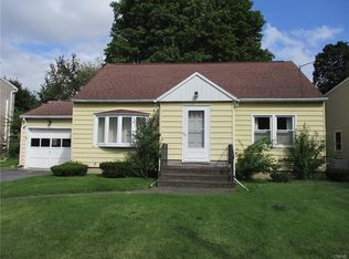 505 Meadow Rd, Syracuse, NY 13219