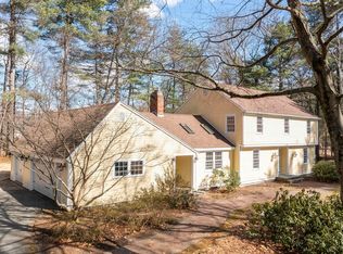 1 Carlton Dr, Acton, MA 01720