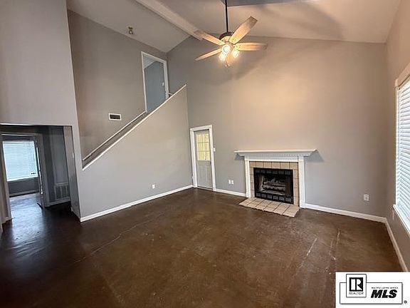 3rd image of 537 Melton Dr