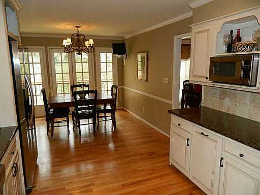 5th image of 2700 Satinwood Dr