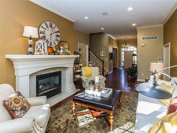 4th image of 12095 Sail Place Dr