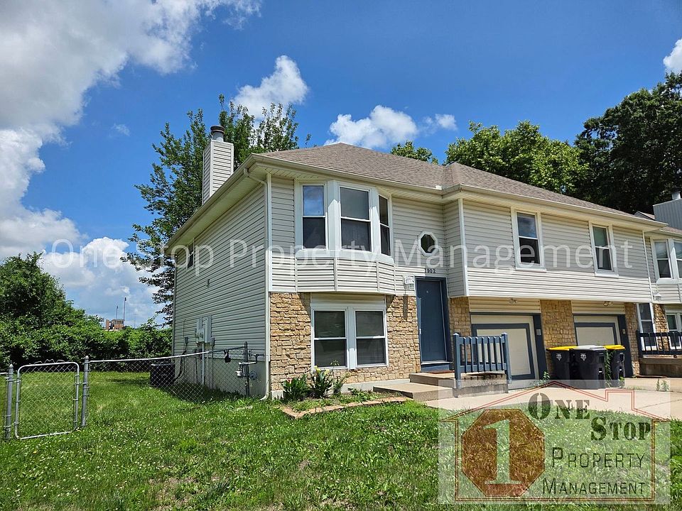 1st image of 7902 NW 79th Pl