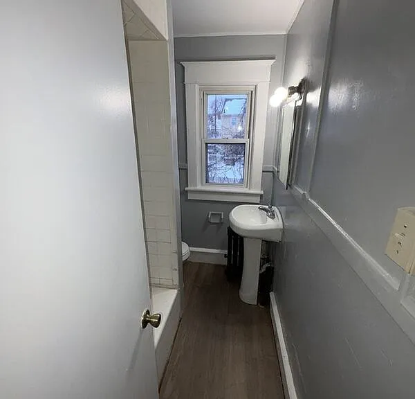 21 Edison St — Photo 8