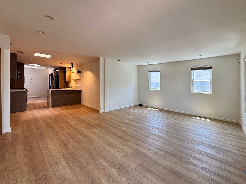 1st image of 2346 Birkdale St