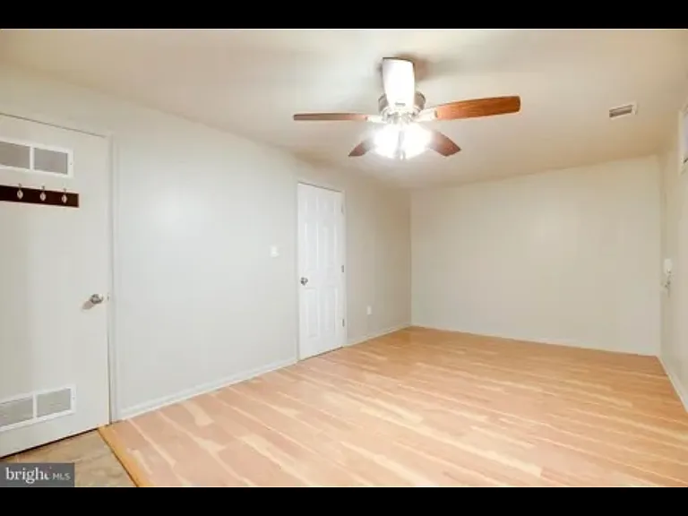 3015 Hickory Grove Ct — Photo 5
