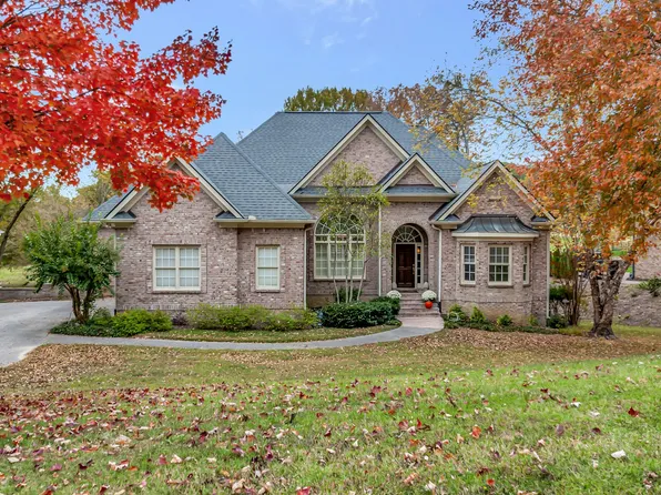 1221 Temple Crest Dr, Franklin, TN 37069