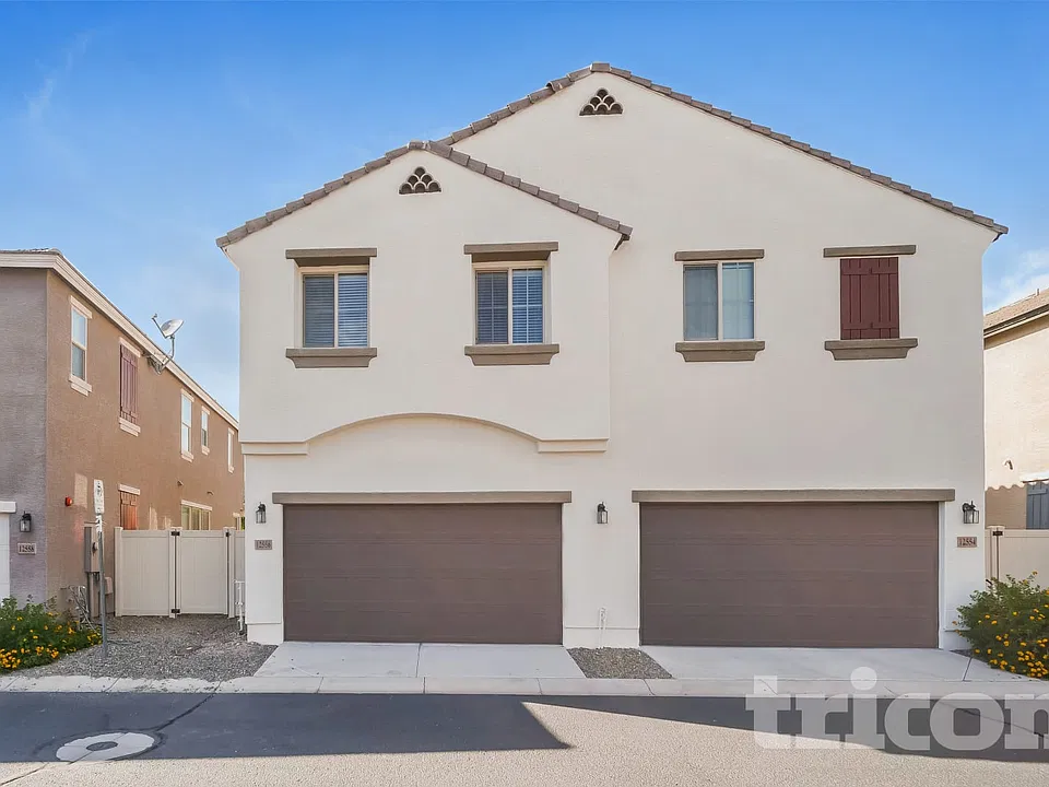 12556 W Hummingbird Ter