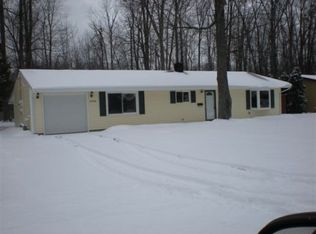 6490 Clearair Dr, Mentor, OH 44060