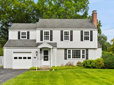 76 Glenbrook Road, West Hartford, CT, 06107
