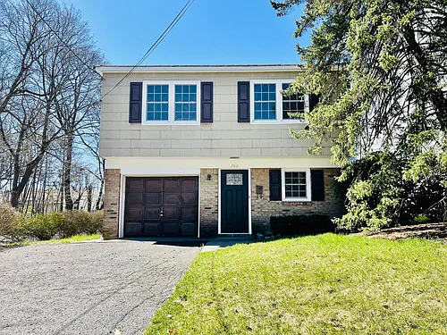 100 E Hunter Ave Photo 1
