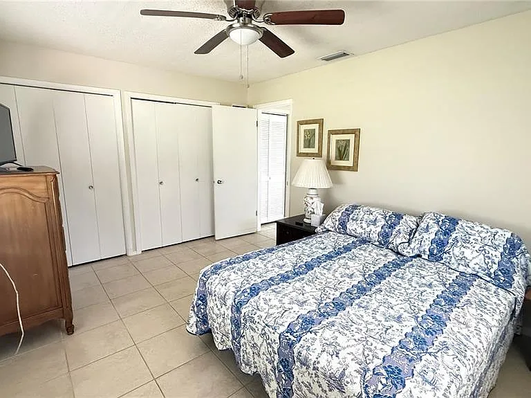 1528 Council Dr — Photo 17