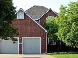 502 S Creekside Ct, Derby, KS 67037