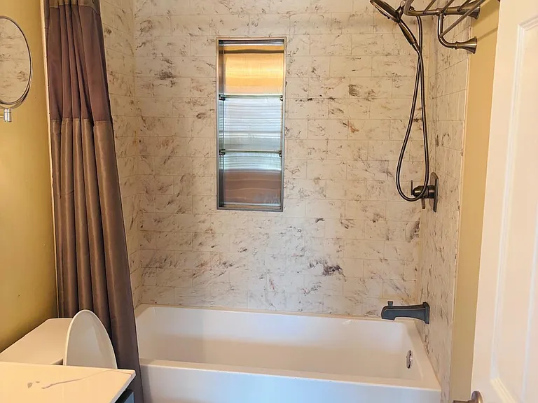 103 Bedford Pl — Photo 21