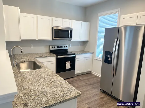 299 Spirea Dr, Smithfield, NC 27577