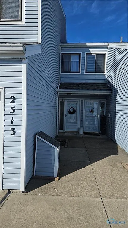 2513 W Village Dr #2513 photo 1