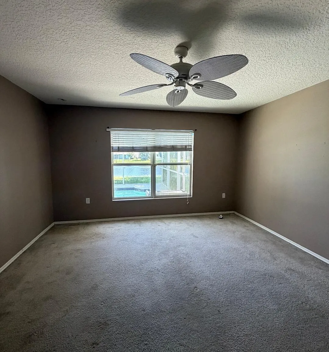 3 bed, 2.0 bath, 1537 sqft, $2,600 — Photo 2