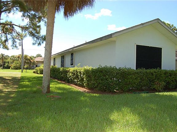 4th image of 23 Long Meadow Ct