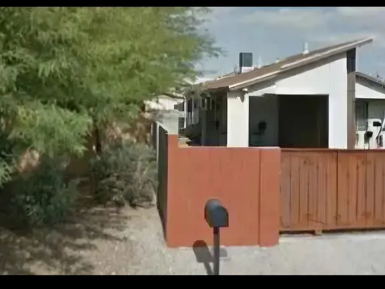 520 S Cherry Ave — Photo 1